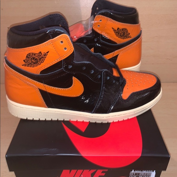 Jordan 1 Shattered Backboard 3.0 - Picture 1 of 5
